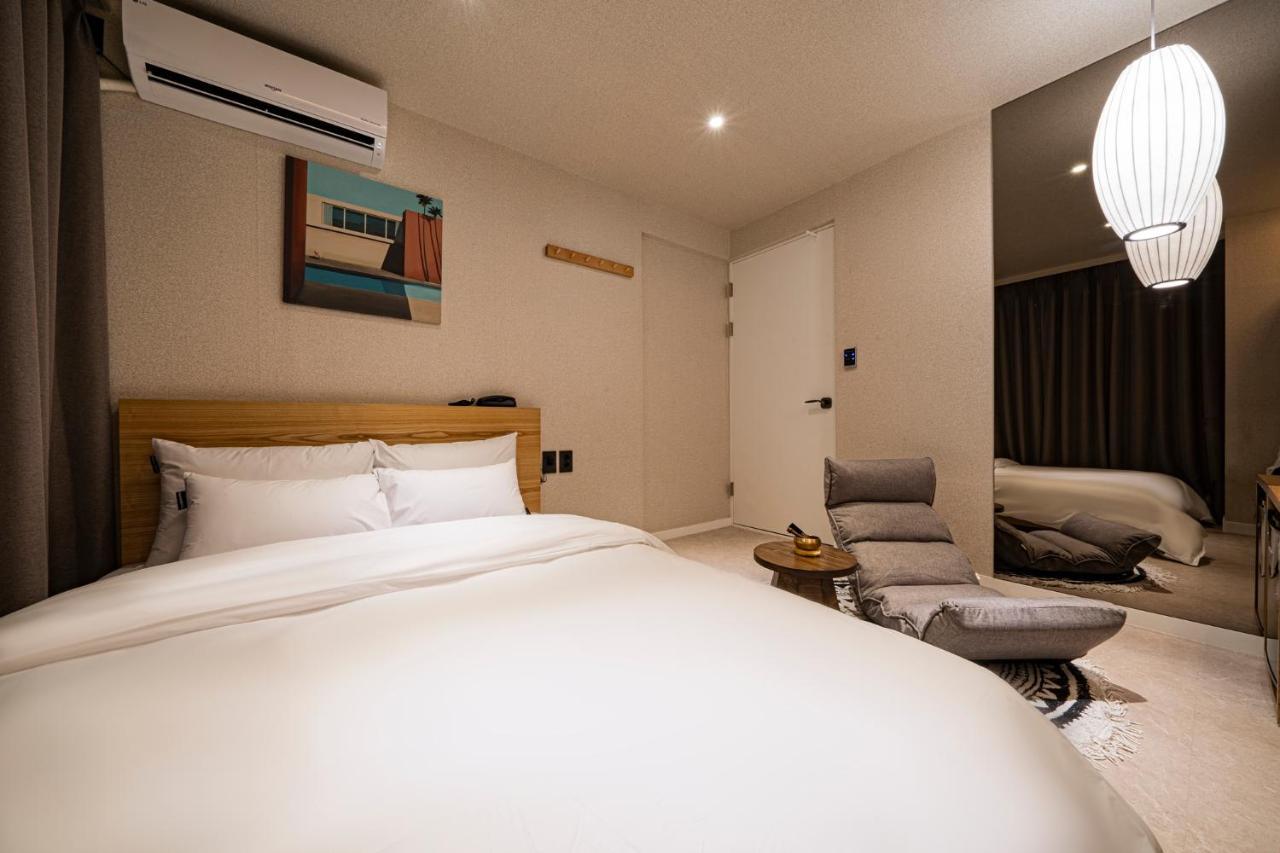Hotel Knock-In Daejeon Terminal Branch Exterior foto